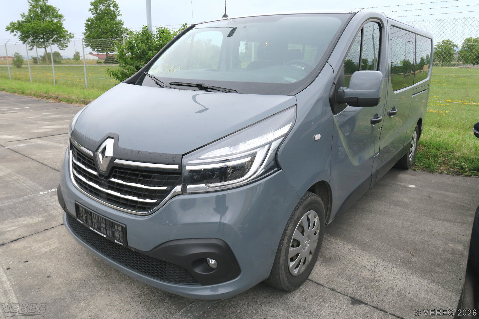 Kombi Renault Trafic 2,0 dCi